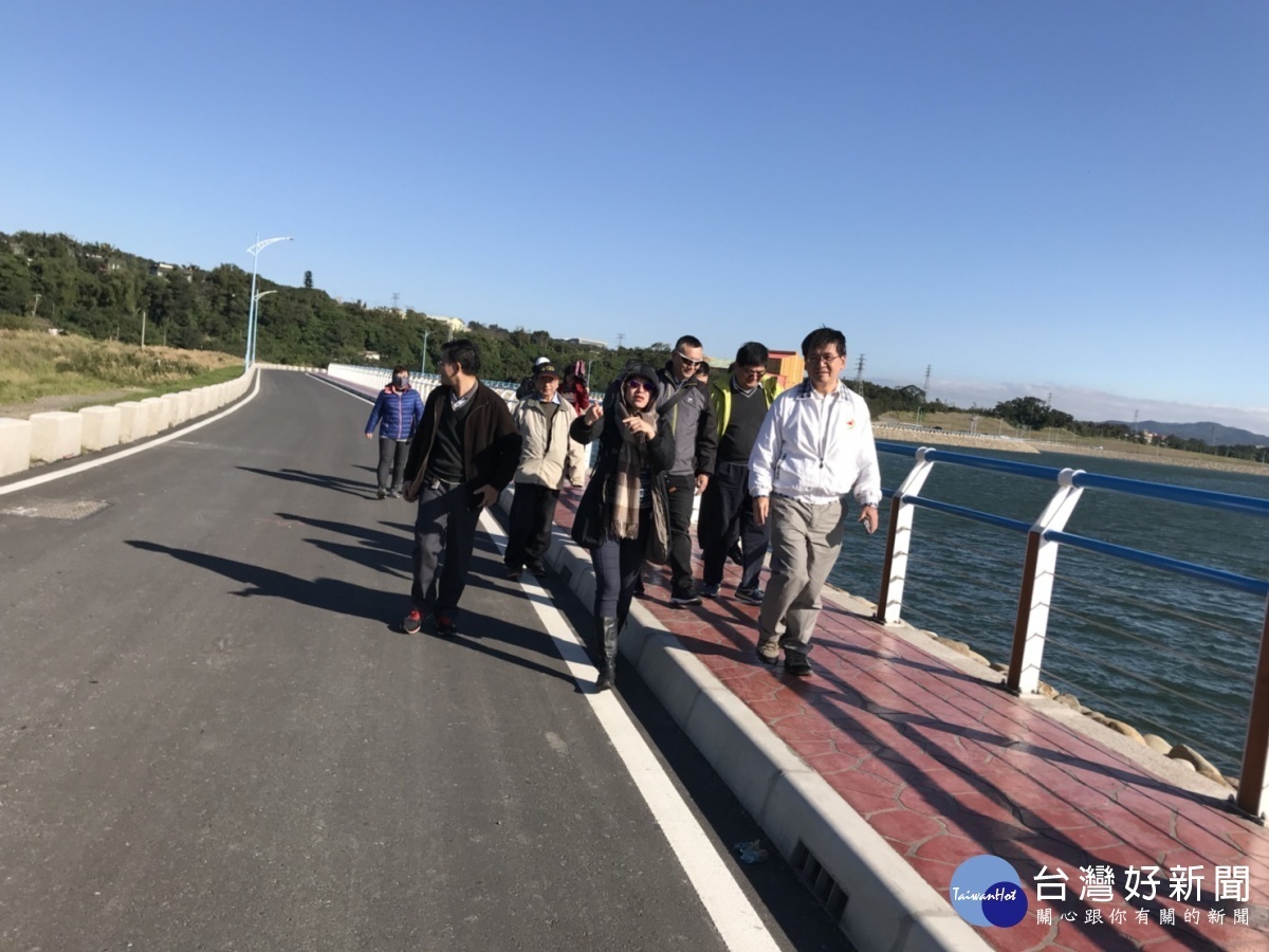 北水局因應梅雨季召開防洪排砂操作及供水調度應變作業,希望自來水供應無虞。(記者陳寶印攝)