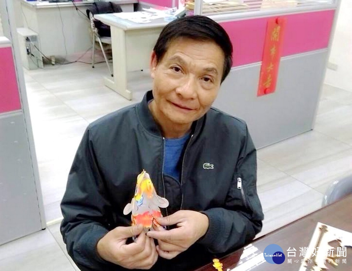 獲得國民黨桃園市議員平鎮區初選民調勝出的前平鎮市長陳萬得。(取自陳萬得臉書)
