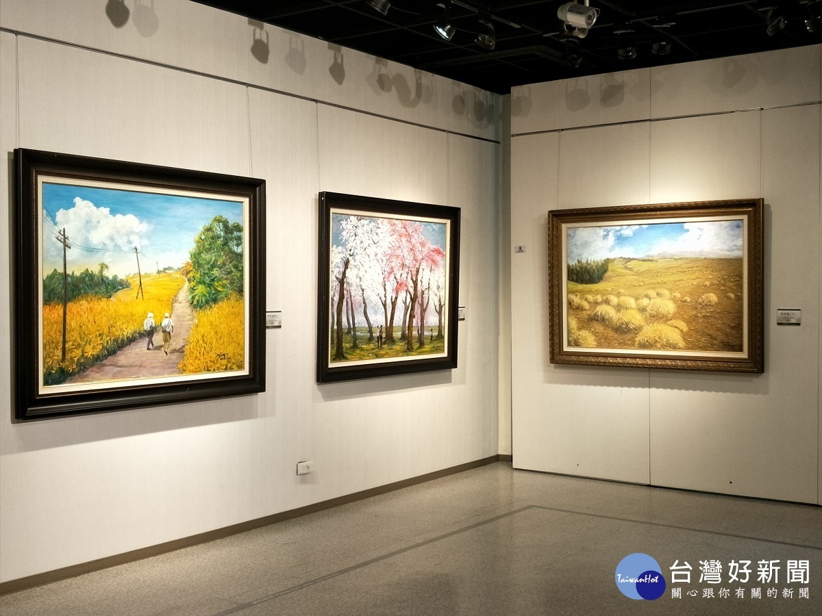 何明宗遊藝創作。圖/記者鄧富珍攝