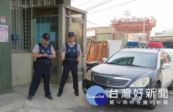落實犯罪預防 東屯警防搶演練暨防詐宣導