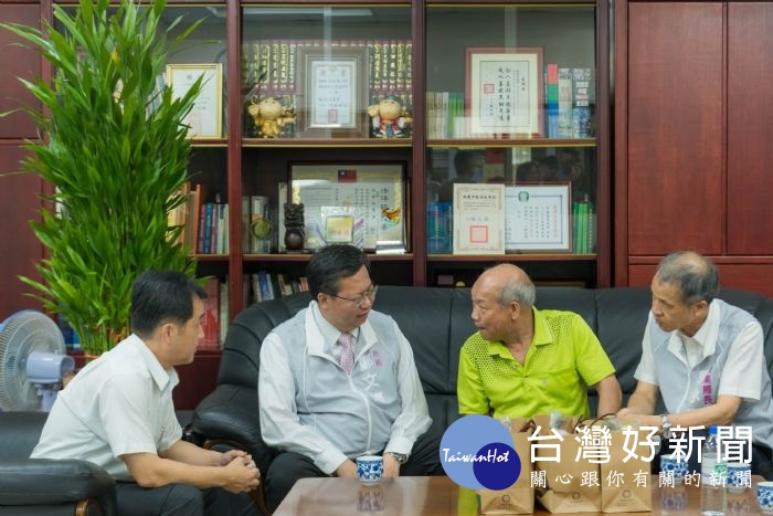 鄭市長表示,市府補助150萬元預算,給予更多支持,讓都會型農會提供更好的服務。