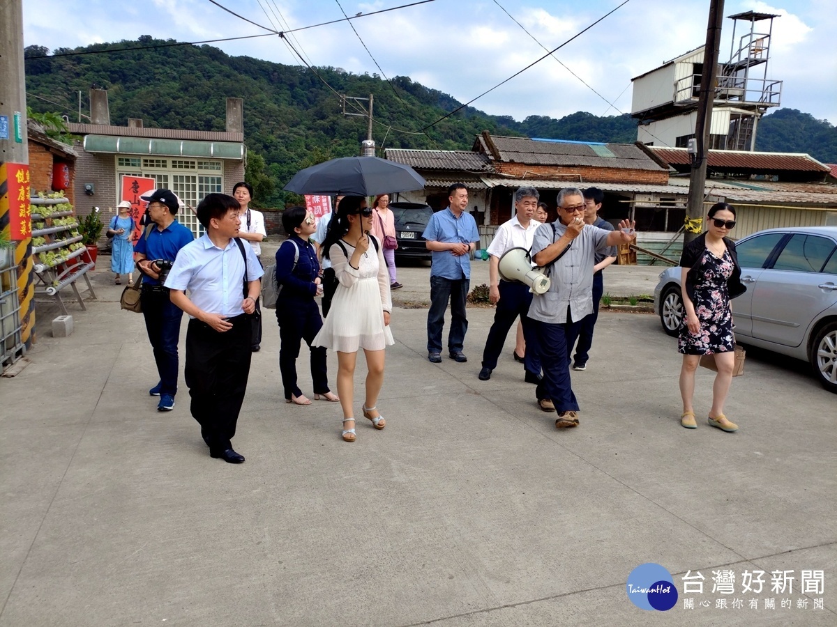 兩岸一家親河南媒體參訪 陳五常祠主委陳東憲熱烈歡迎