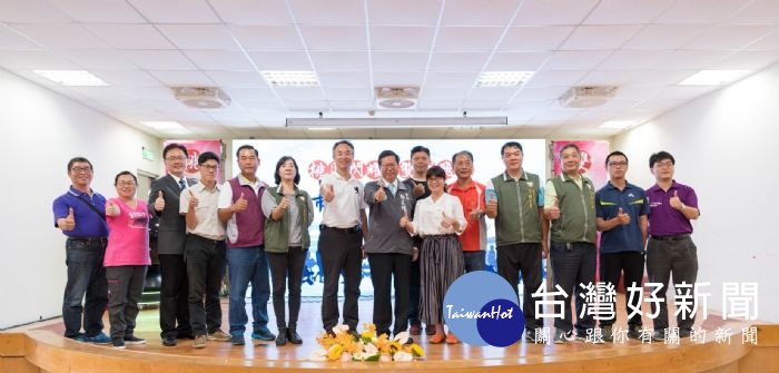 桃園市長鄭文燦前往龜山區,出席「城市亮點計畫說明會-坪頂A8轉運站暨醫療園區躍升計畫」活動。