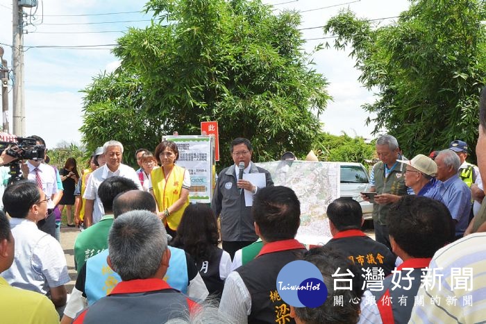 鄭市長表示,預計2年內完成設校準備工作,讓興南國中師生與家長長久以來的願望得以實現。