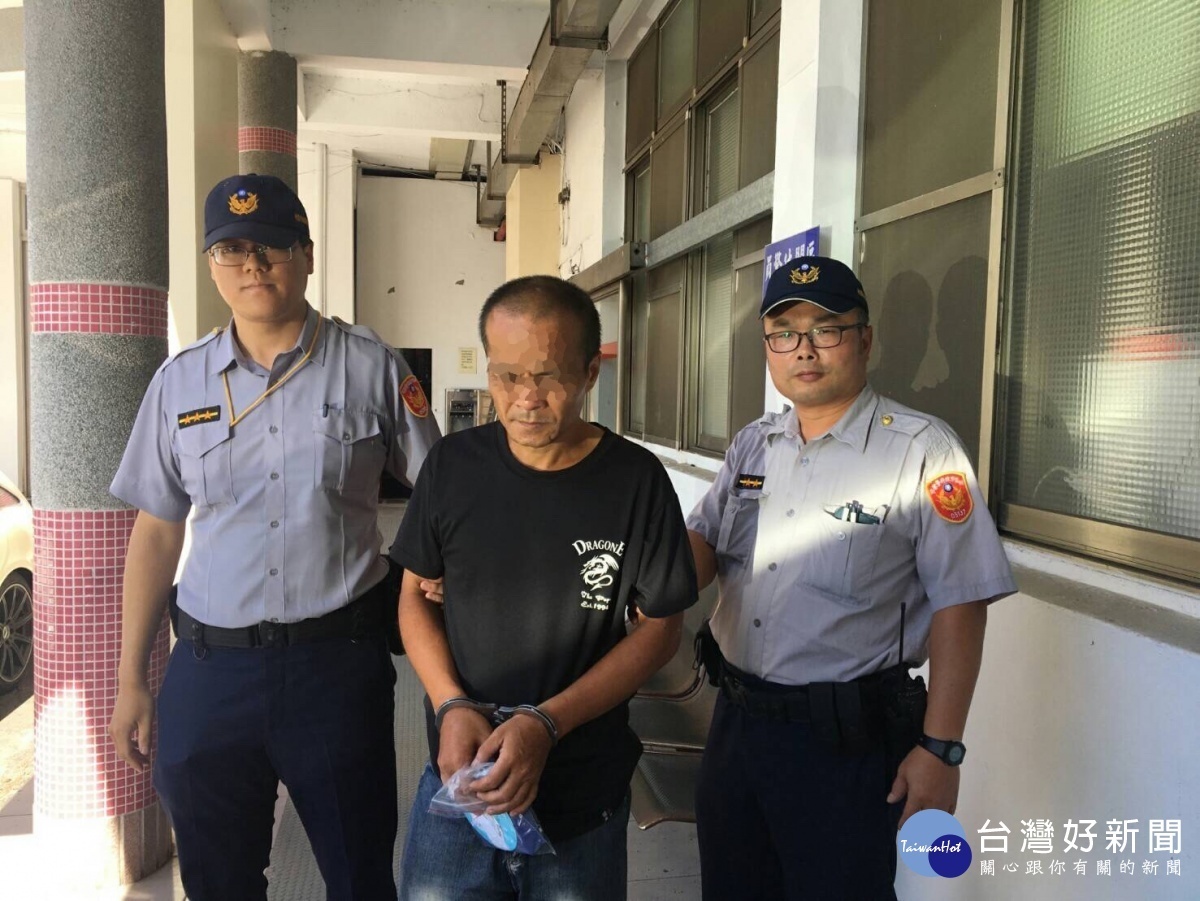 楊梅派出所派員埋伏終於在新農街順利逮捕騎乘贓車之犯嫌。