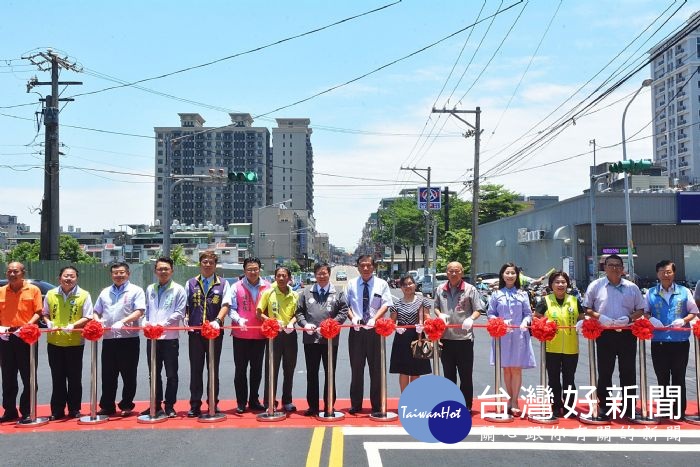 桃園市長鄭文燦,出席「平鎮區金星里南京路拓寬工程完工典禮」