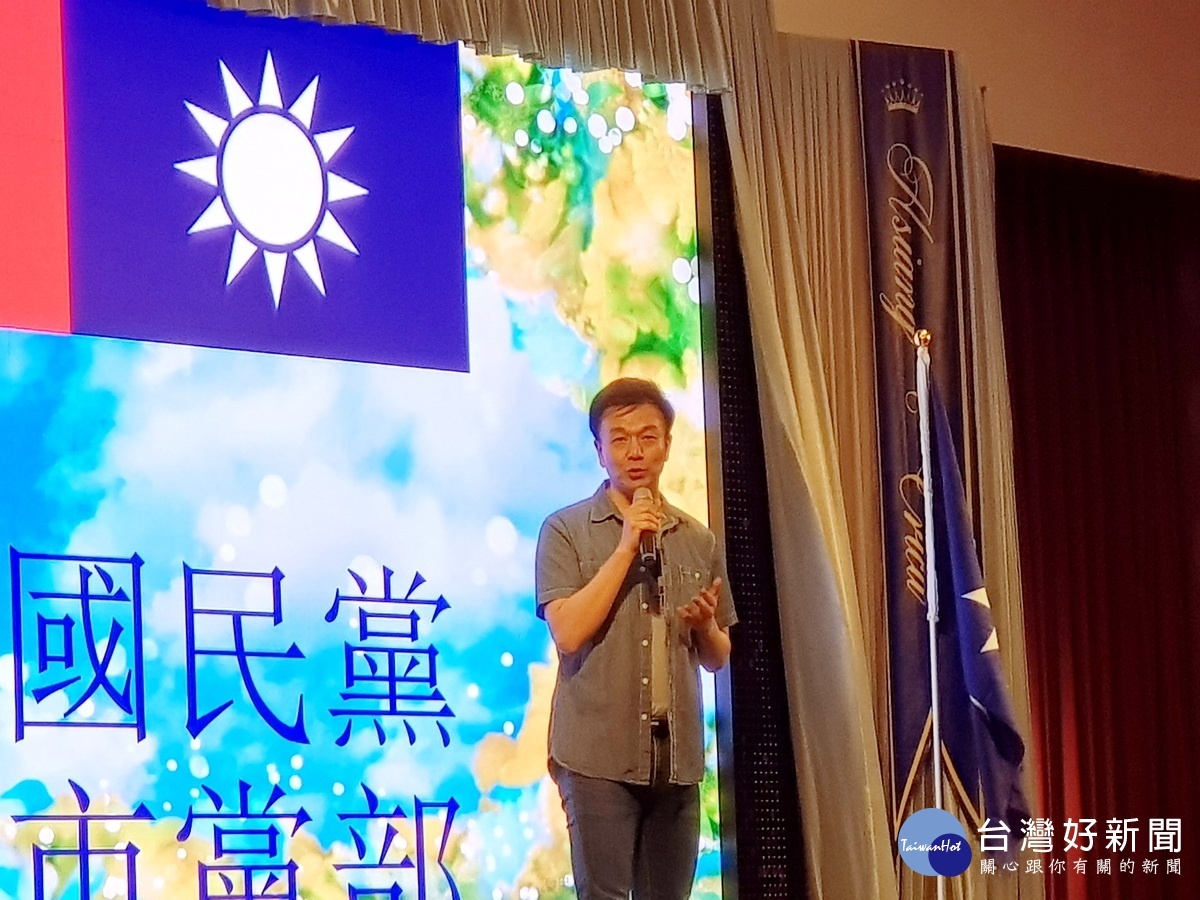 國民黨黃國園黨部主委于北辰在端節聯誼餐會中，以「三不、三沒有」希望桃園市民認清真相。
