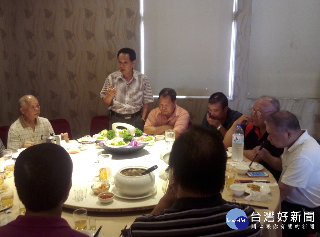 第三十七屆大溪調解會委員任期將結束,區公所辦餐會聯誼,感受委員們辛勞。