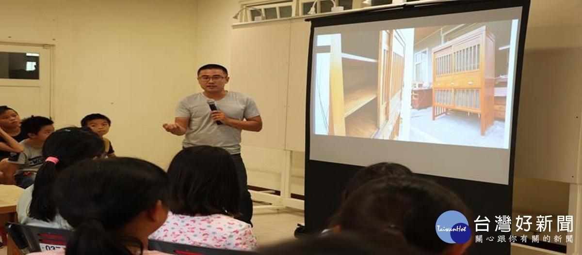 南投第一家木工教室-「木頭爵士」創辦人洪子皓先生來分享創業的歷程