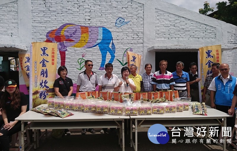 北港牛墟因工程需暫時遷移,北港農會憂心百年文化市集「散市」,積極尋覓新址讓牛墟易地重生。