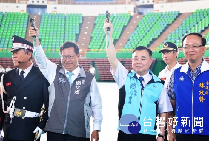 邱奕勝表示,感謝義消兄弟與婦宣姊妹的共同參與,市府與議會也在預算上支持,顯示對於義消的重視。