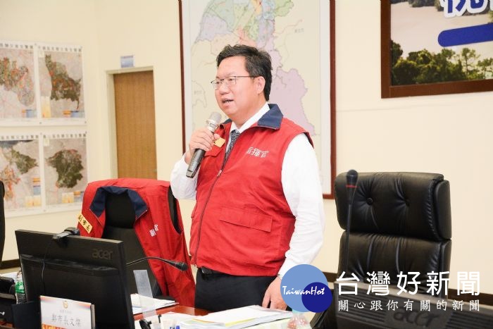鄭市長表示，瑪莉亞颱風屬於西北颱，市府會以嚴格標準進行防災準備，讓市民有個平安的颱風夜。