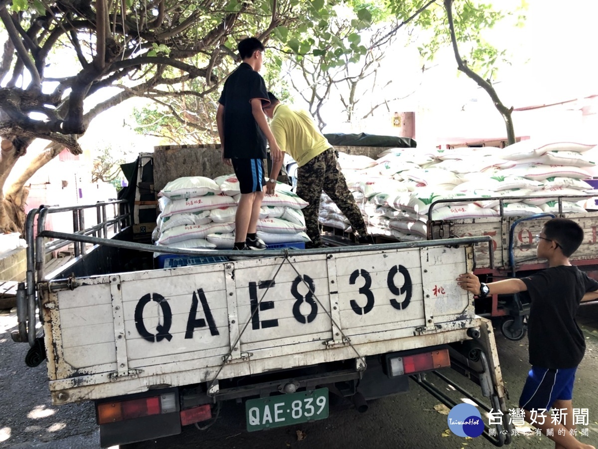 白米代金8010公斤送弘化 善念隨白米流轉圓滿人生