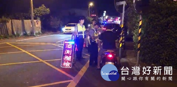 為有效遏制黑道幫派分子蠢動,防止槍擊案件發生,桃警安居封城掃蕩不法,確保青少年平安過暑假。