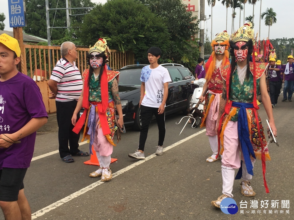 官將首十分威武。(記者扶小萍攝)