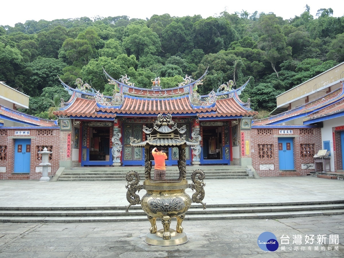 清水岩寺中元節超渡法會 禮請眾多法師主法誦經