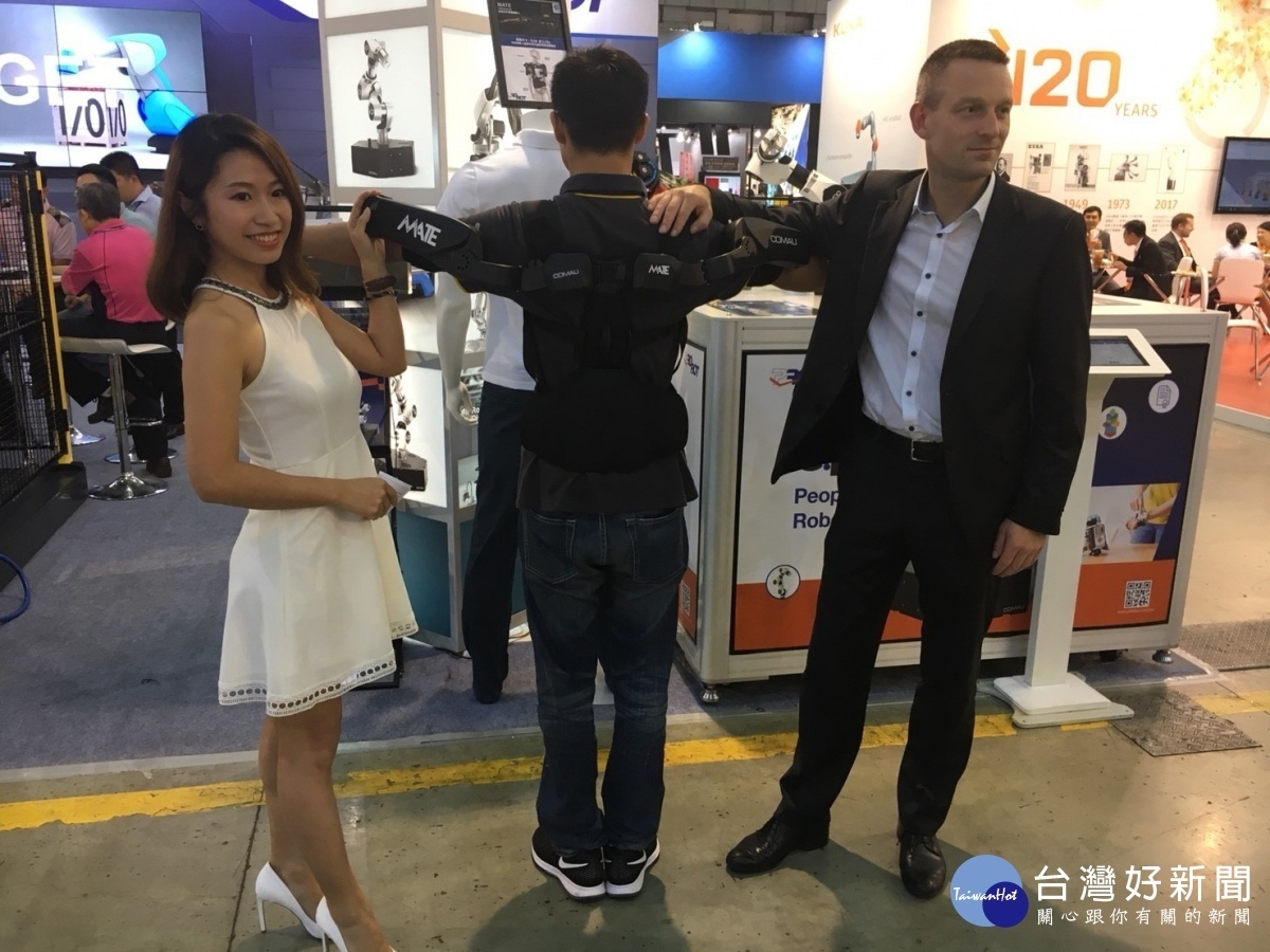 鐠羅機械正式代理義大利柯馬Comau機械手臂,將於國際自動化工業大展展出多項機械手臂應用。