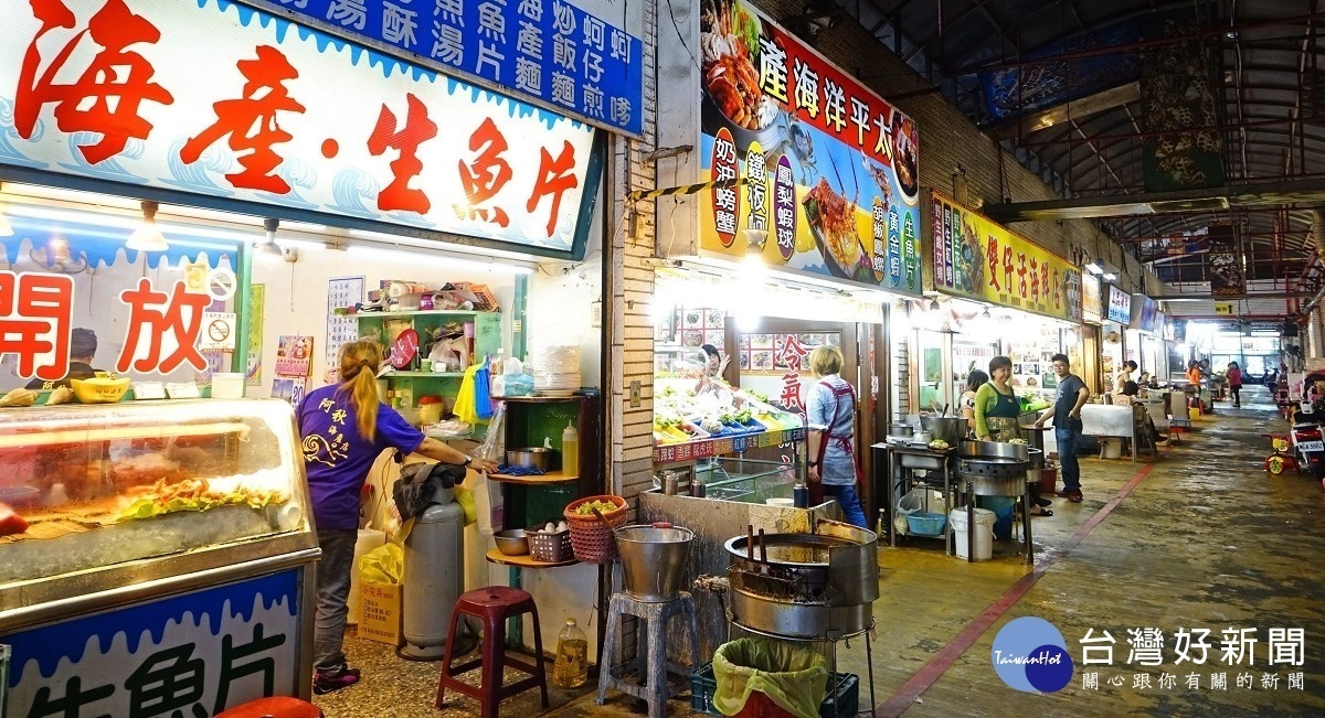 布袋觀光漁市場(圖/嘉義縣政府提供)