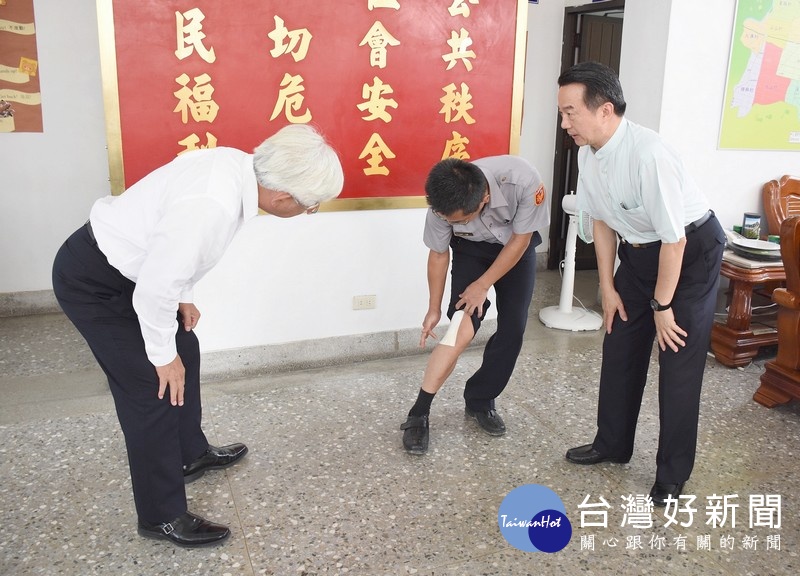 水林所長陳智偉奮不顧身制伏逮捕毒蟲,縣長李進勇、警察局長黃勢清等於第一時間趕往慰問,激勵士氣。