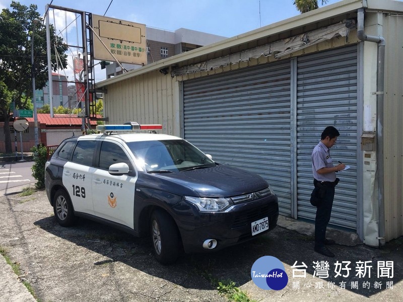 斗六警分局為守護柚農的心血,號召社區巡守隊、民防、義警、產銷班等民力成立「護柚專案」,加強柚園安全巡邏。