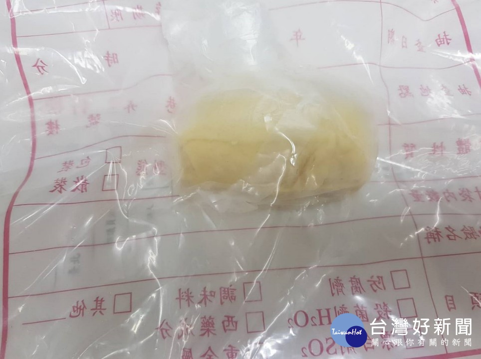 北市中山區龍江路的一間豆腐攤,被北市衛生局查到板豆腐含防腐劑苯甲酸 0.30g/kg(標準:不得添加)。(圖/台北市衛生局)