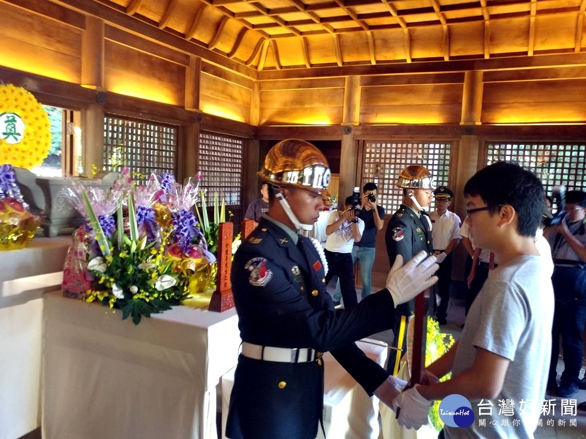 國軍陣亡將士暨消防英雄入祀典禮 桃園市秋祭致祭在忠烈祠舉行