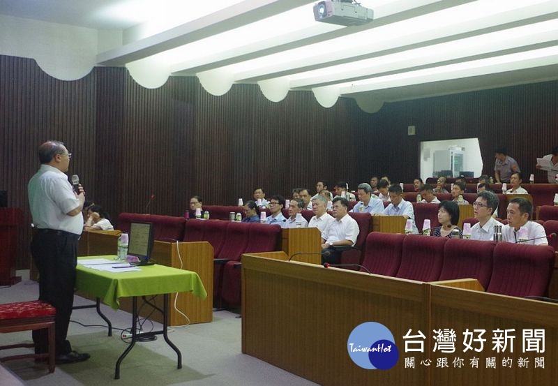 為淨化選風,嚴密防範非法手段介入選舉,雲林地檢署召開策略會議,研商積極查緝幽靈人口及賄選情資蒐報之技巧。(記者陳昭宗拍攝)