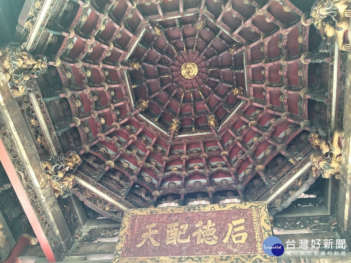 彰化南瑤宮古建築藝術之美。圖/記者鄧富珍攝