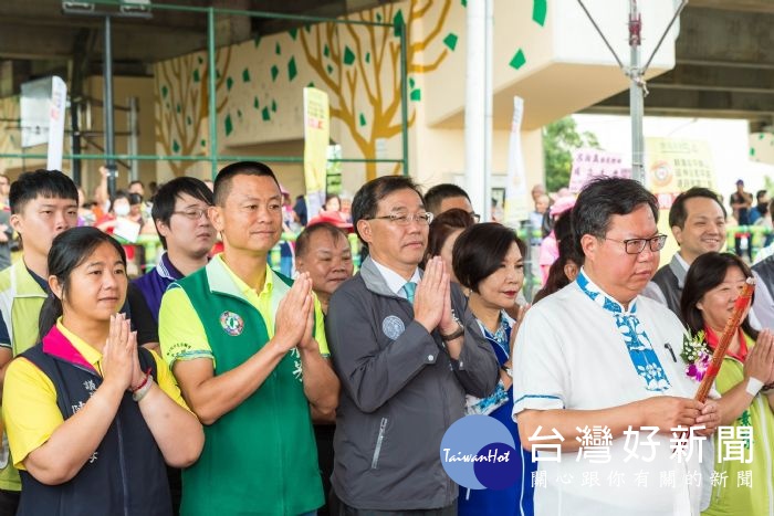 桃園市長鄭文燦,出席「八德區延平路(國道2號南側)延伸至和平路道路新闢工程開工典禮」。