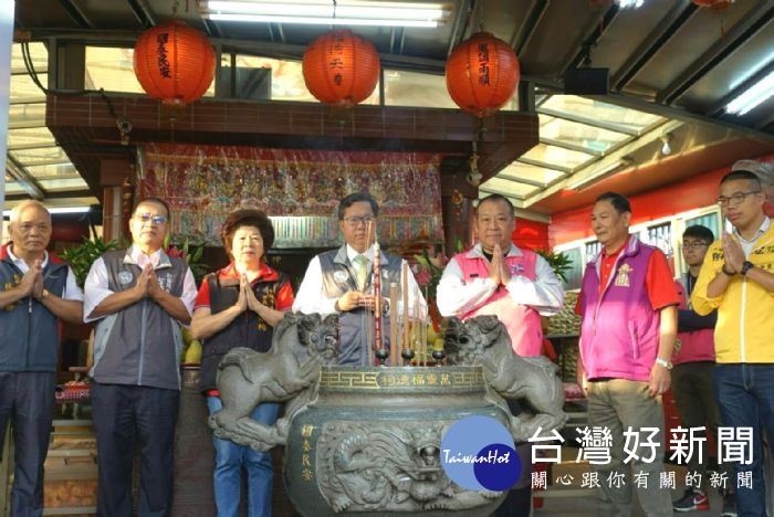 古梓龍局長表示,感謝桃園市萬靈福德祠基金會的無私奉獻、造福鄉里,嘉惠更多行動不便之身心障礙者。