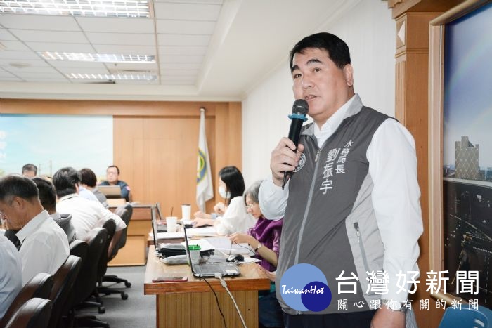 劉振宇表示,以活化既有埤塘、分洪箱涵及縫合排水系統等方式,改善東門溪支流大灣溝及西坡渠的淹水問題。