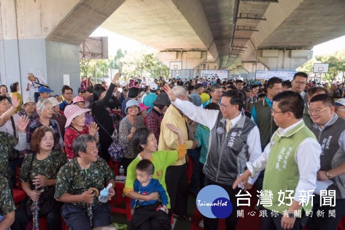 桃園市長鄭文燦，出席「客家浪漫台三線台灣客家茶文化館暨龍潭區重大建設說明會」。