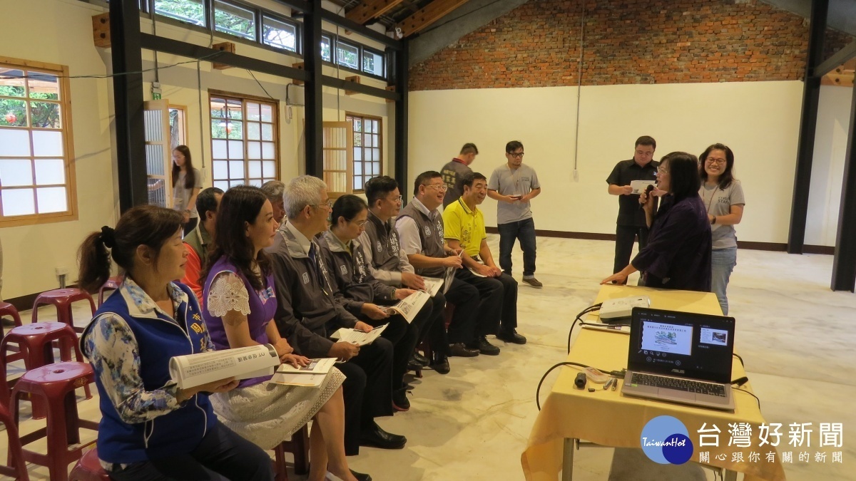 邱莊秀美表示,桃園歷史建築「楊梅國中校長及教職員宿舍群」保存活化成「楊梅故事園區」。