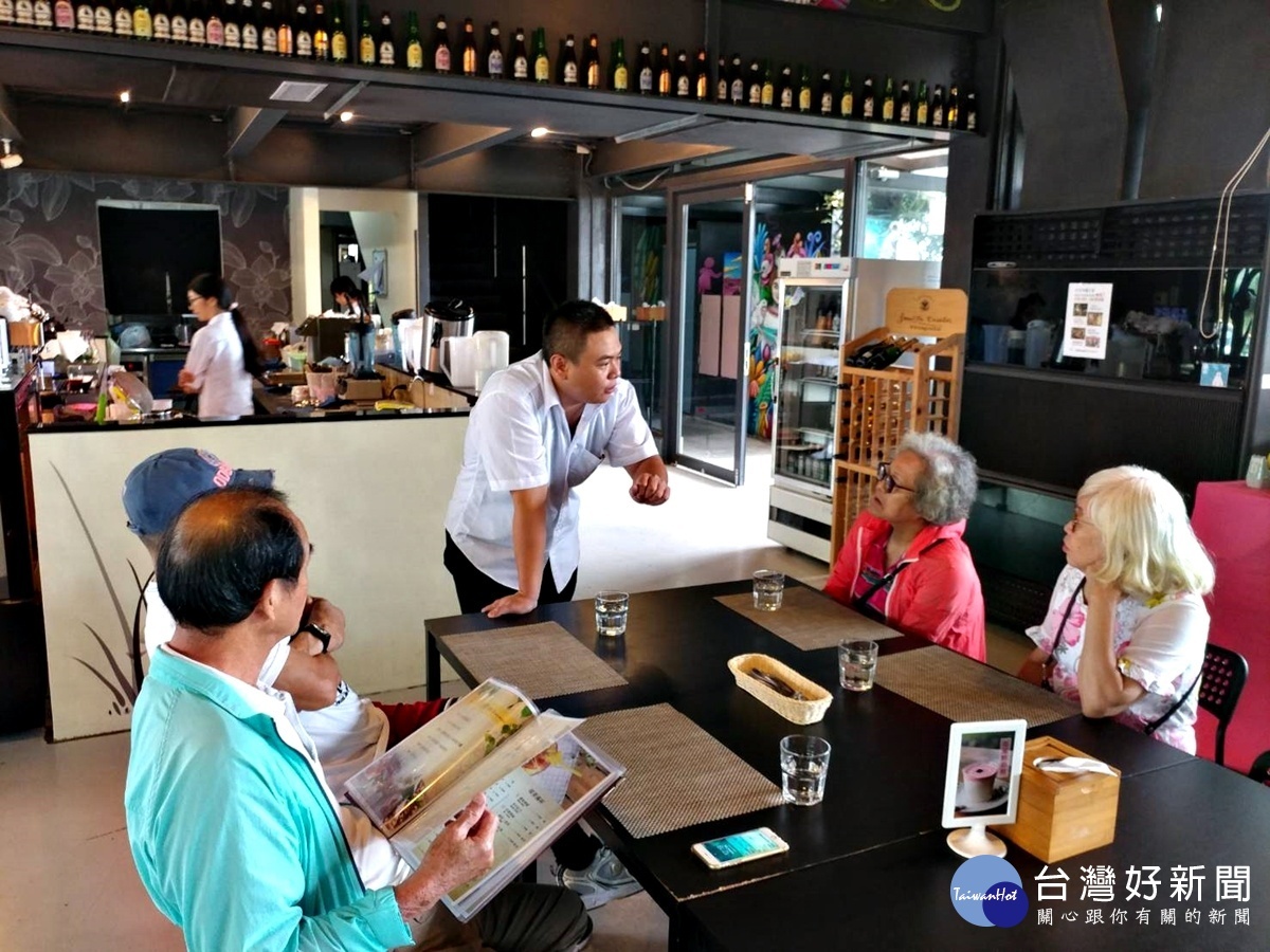 景觀餐廳不畏經濟蕭條 特色經營獲民眾青睞