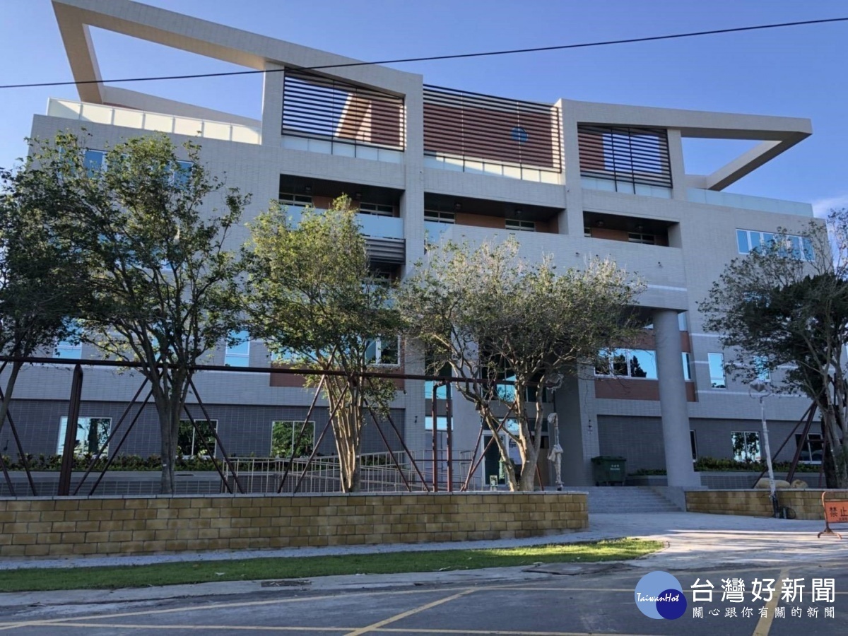 桃園市政府警察局大溪分局新辦公廳舍於10月19日竣工,市府預計於今(107)年10月25日舉行啟用典禮。