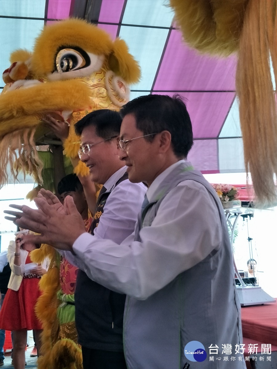 跨縣市合作,國道三號烏日交流道聯絡道延伸至芬園段工程動土儀式。圖/記者鄧富珍攝