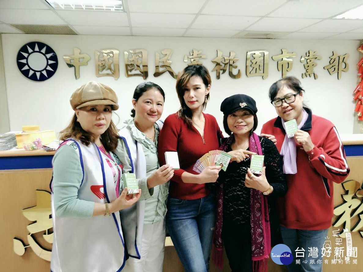 民進黨執政幹話連篇,幹話撲克牌桃園大受歡迎。