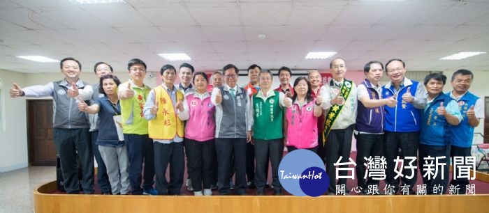 桃園市長鄭文燦,出席桃園區三元街道路拓寬工程說明會