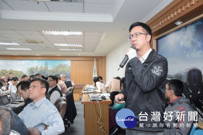 蒲總經理指出,機場捷運透過多元優惠票價方案,運量提升成效顯著。以今年6月推出120天5折定期票