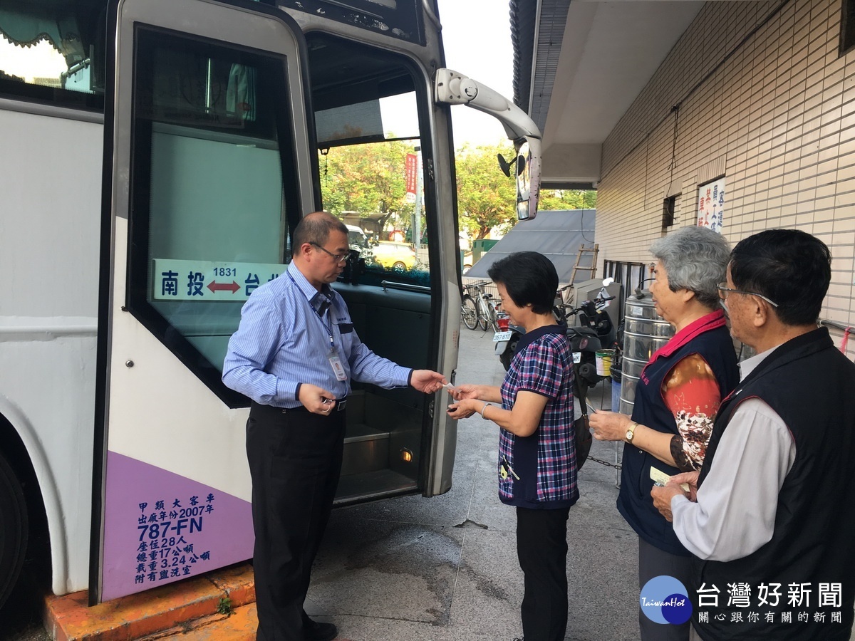 國光客運讓你輕鬆到台北。(記者扶小萍攝)