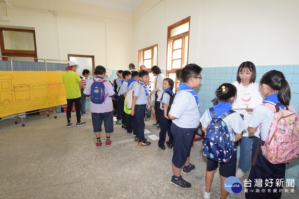 縣定古蹟彰化鐵路醫院(原高賓閣)修復完工,民生國小鐵路醫院藝診服務。
