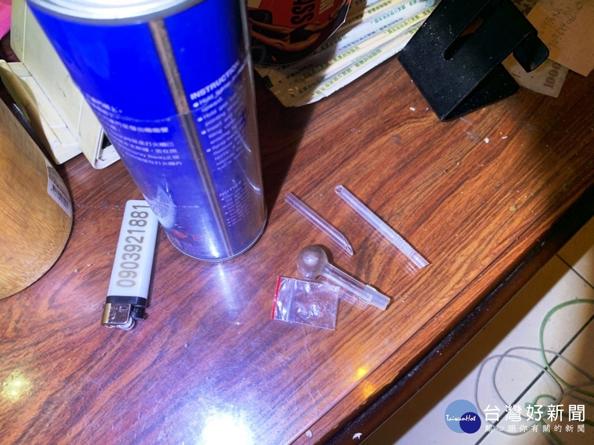 中壢分局中壢派出所,查獲邱男持有毒品,訊後依法移送偵辦。