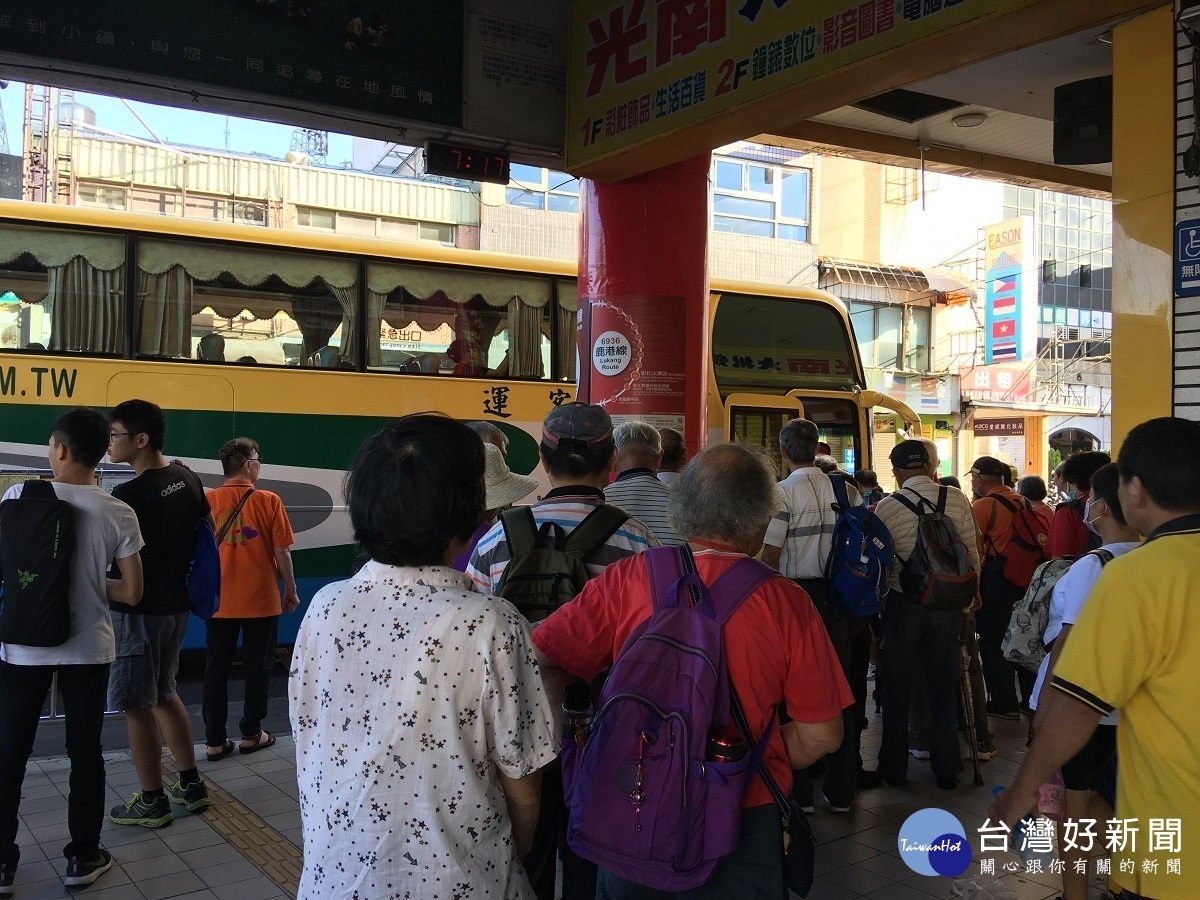 元旦出遊返鄉免塞車 搭乘大眾運輸安全、省時又便利