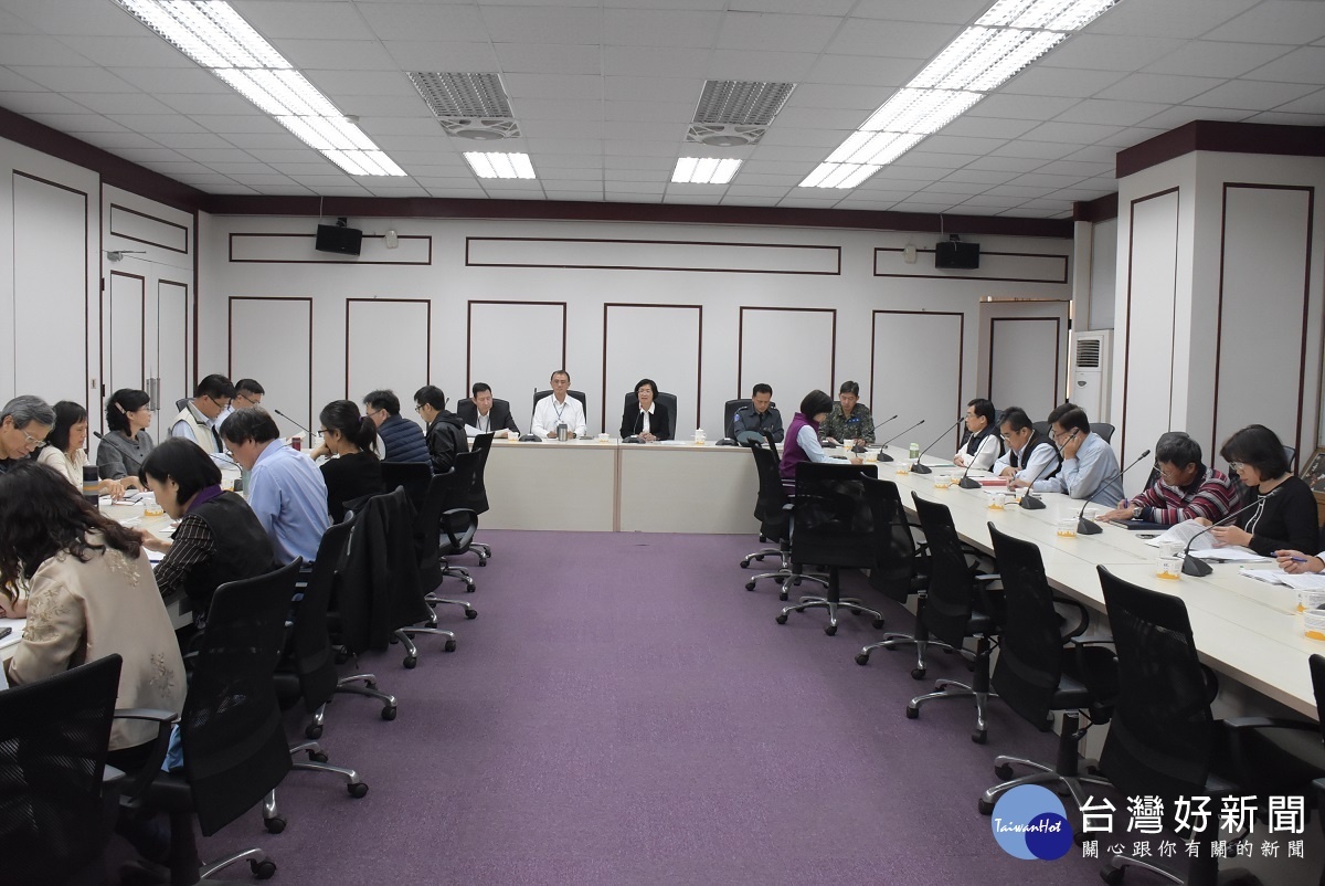 彰化縣召開非洲豬瘟緊急應變中心會議 ,由縣長王惠美主持。