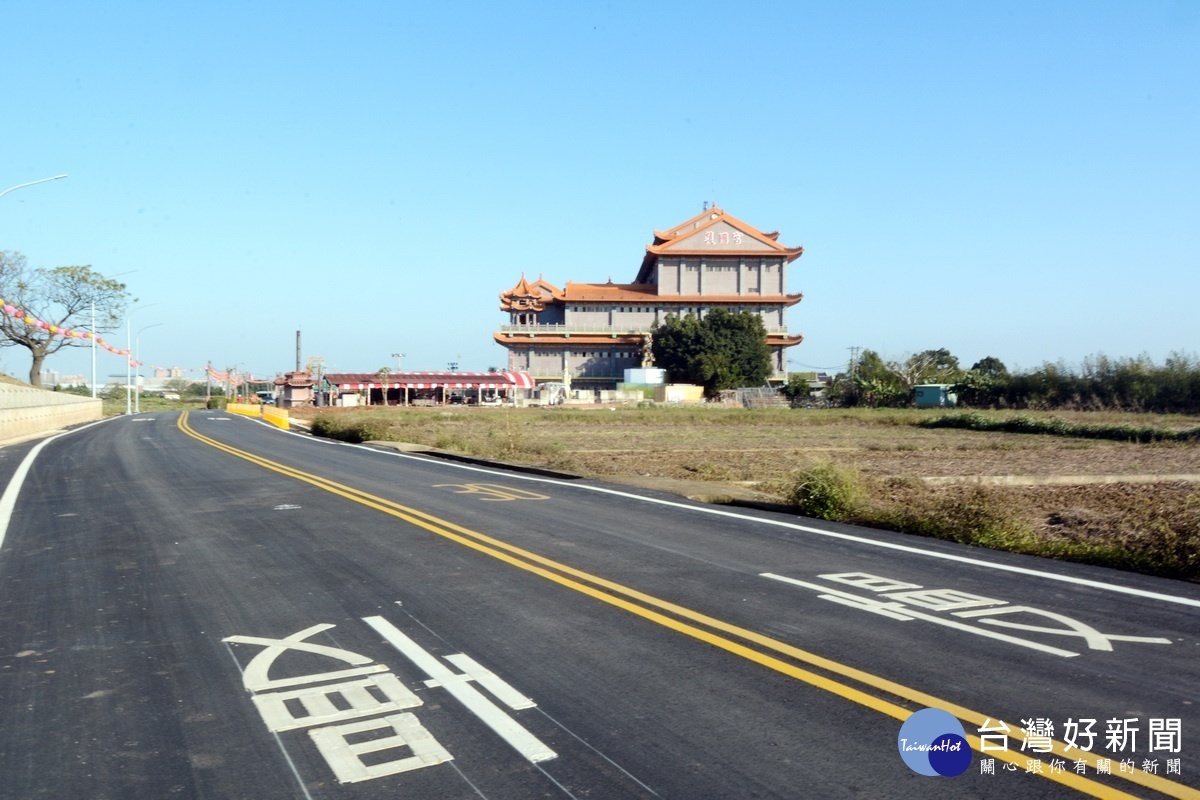 桃園市桃園區國際路一段401巷拓寬工程完工後現況。