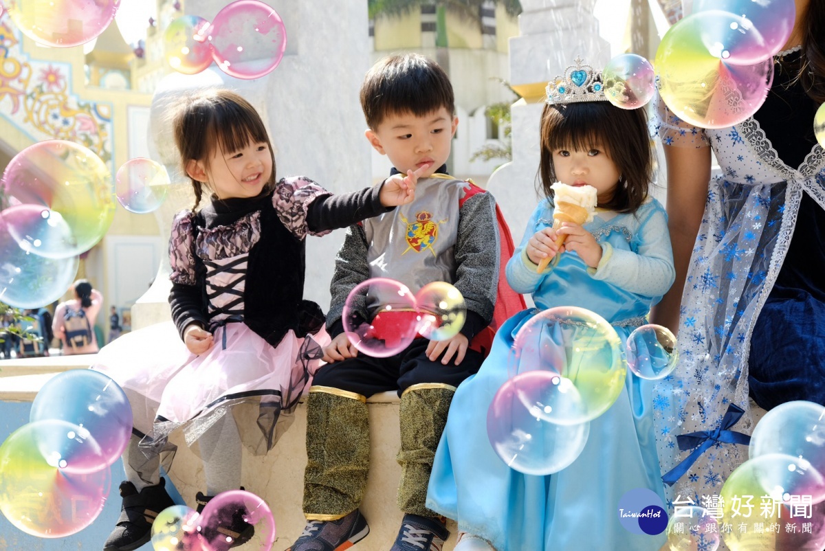 六福村「甜蜜魔宮」　帶遊客進入「公主的泡泡夢境」 台灣好新聞 第2張