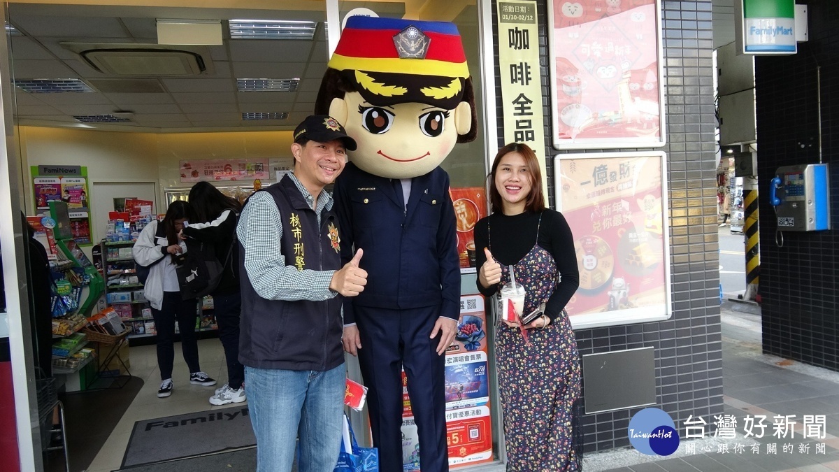 治安工作不打烊,中壢分局春安工作宣導。