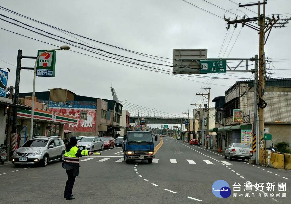 楊梅分局表示,警方將於春節連續假期針對永安漁港周邊道路、加強疏導管制。