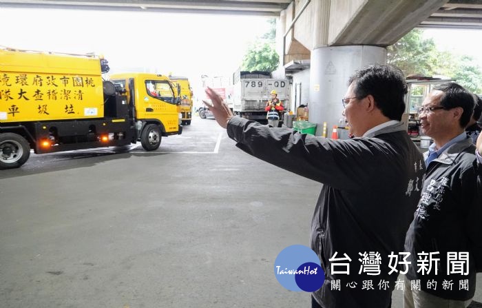鄭市長表示,感謝清潔隊員維護市容環境,即日起展開垃圾清運作業