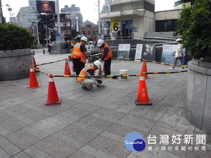 提供優質賞燈空間　台北燈節打造友善人行環境 台灣好新聞 第1張